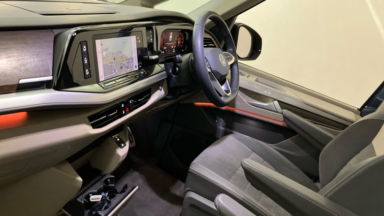 Volkswagen Multivan 2.0 TDI Style 5dr DSG Diesel Estate